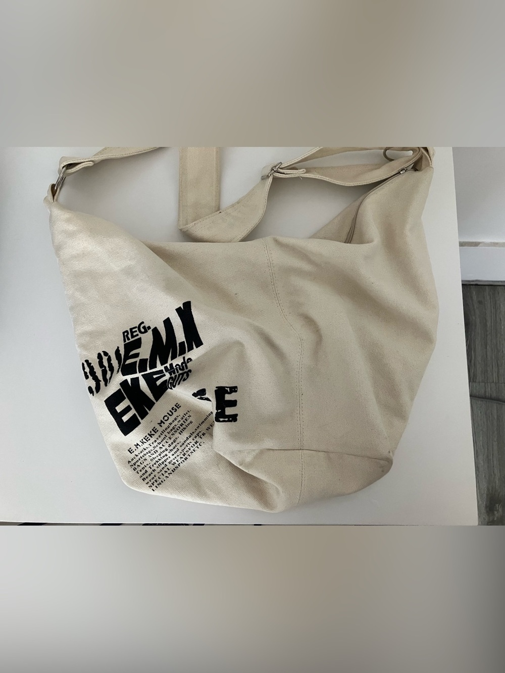 Canvas Graphic Tote Bag in Natural Beige